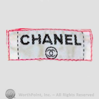 Clothing label : Chanel.