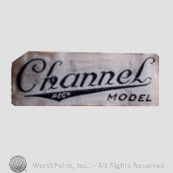 Clothing label : Channel.