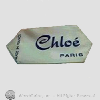 Clothing label : Chloe.