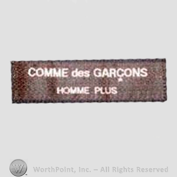 Clothing label : Comme des Garcons.