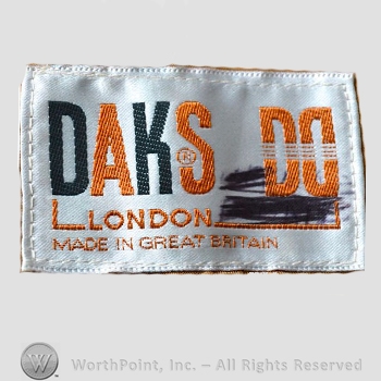 Clothing label : Daks.