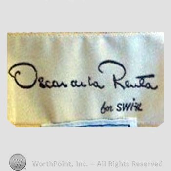 Clothing label : Oscar de la Renta.