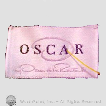 Clothing label : Oscar de la Renta.