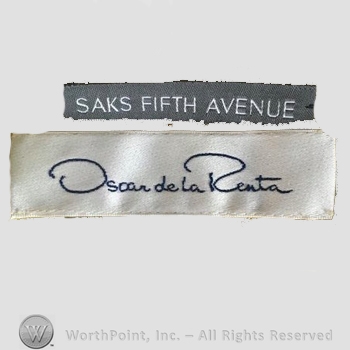 Clothing label : Oscar de la Renta.