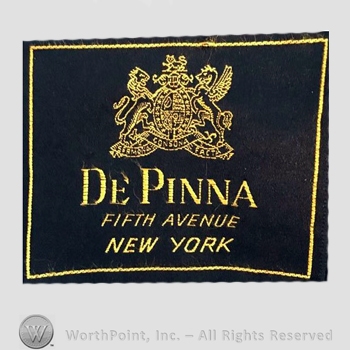 Clothing label : De Pinna.