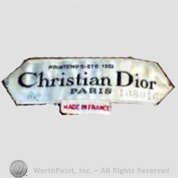 Clothing label : Christian Dior.