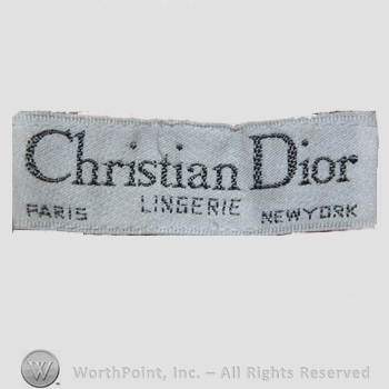 Clothing label : Christian Dior.