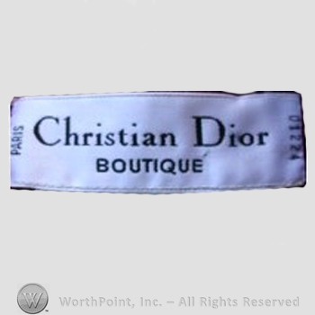 Clothing label : Christian Dior.