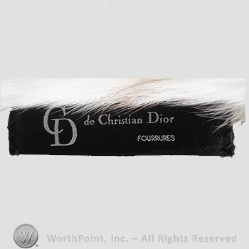 Clothing label : Christian Dior.