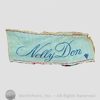 Clothing label : The Donnelly Garment Company.