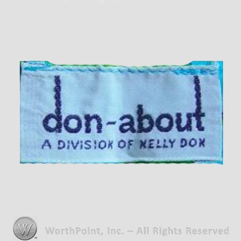 Clothing label : The Donnelly Garment Company.