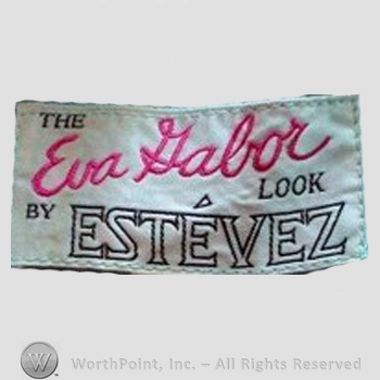 Clothing label : Luis Est&eacute;vez.