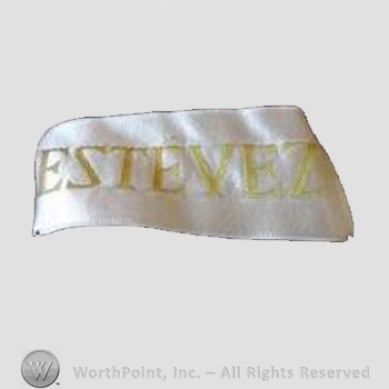 Clothing label : Luis Est&eacute;vez.