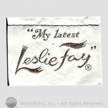 Clothing label : Leslie Fay.