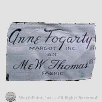 Clothing label : Anne Fogarty.