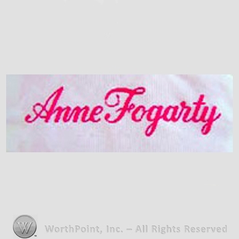 Clothing label : Anne Fogarty.