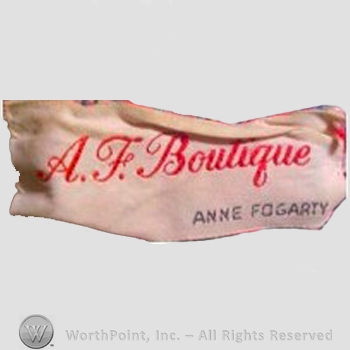 Clothing label : Anne Fogarty.