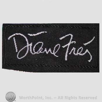 Clothing label : Diane Freis.
