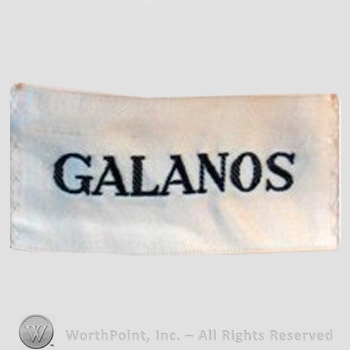 Clothing label : James Galanos.