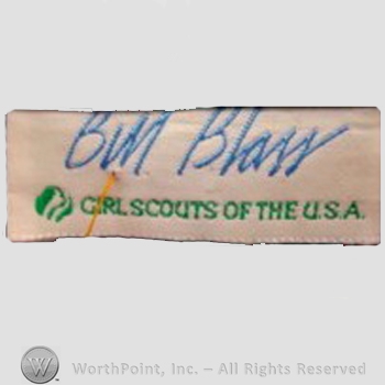 Clothing label : Girls Scouts.