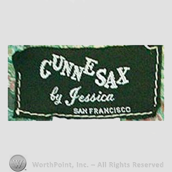 Clothing label : Gunne Sax.
