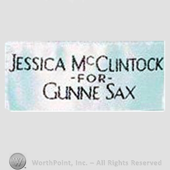 Clothing label : Gunne Sax.