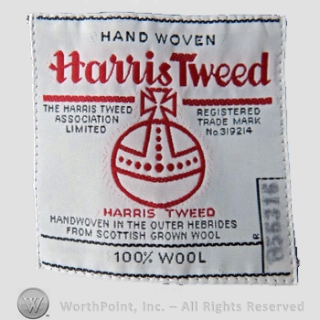 Clothing label : Harris Tweed.