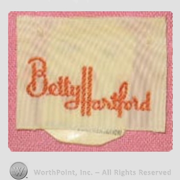 Clothing label : Betty Hartford.