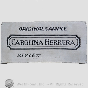 Clothing label : Carolina Herrera.