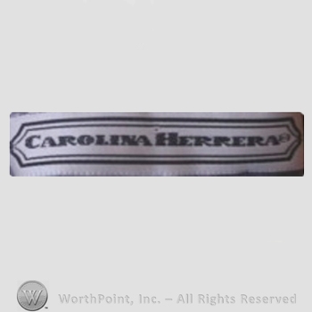 Clothing label : Carolina Herrera.