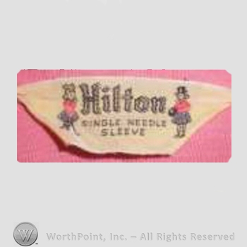 Clothing label : Hilton.