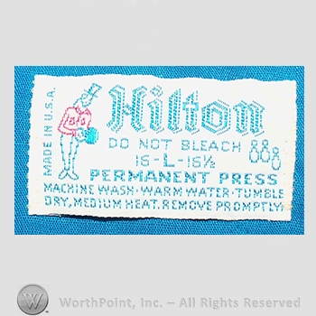 Clothing label : Hilton.