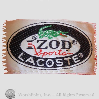 Clothing label : Izod.