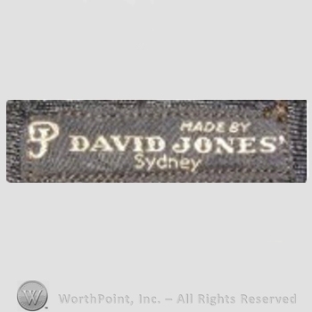Clothing label : David Jones.