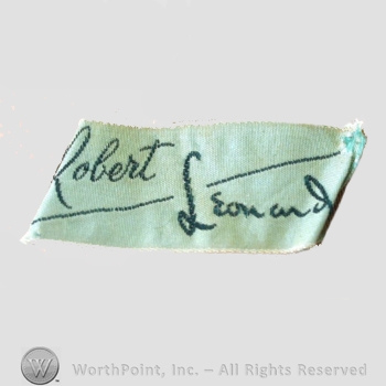 Clothing label : Robert Leonard.