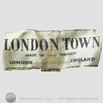 Clothing label : London Town.