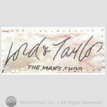 Clothing label : Lord & Taylor.