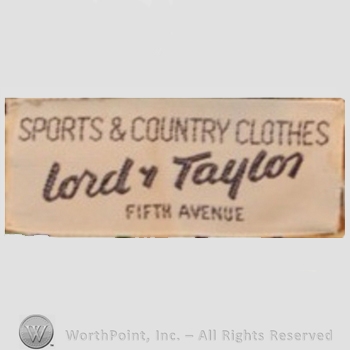 Clothing label : Lord & Taylor.