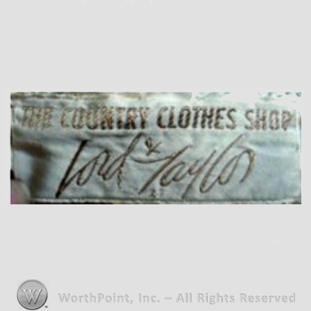 Clothing label : Lord & Taylor.