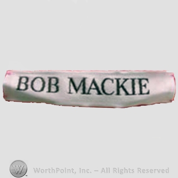 Clothing label : Bob Mackie.