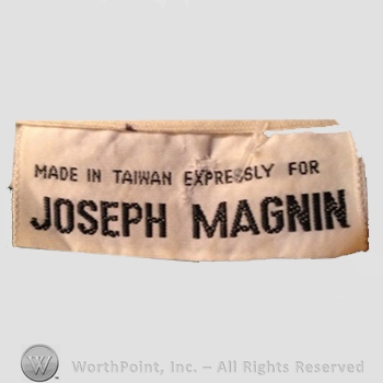 Clothing label : Joseph Magnin.