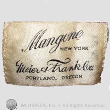 Clothing label : Philip Mangone.