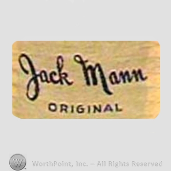 Clothing label : Jack Mann.