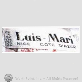Clothing label : Luis Mari.
