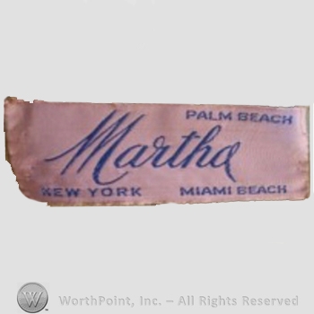 Clothing label : Martha.