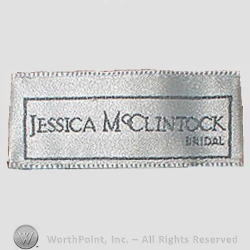 Clothing label : Jessica McClintock.