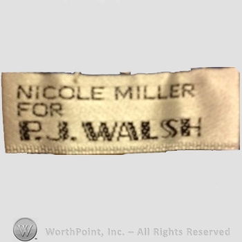 Clothing label : Nicole Miller.