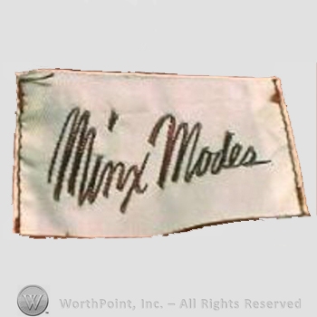 Clothing label : Minx Modes.