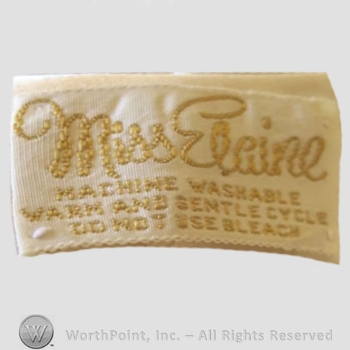 Clothing label : Miss Elaine.