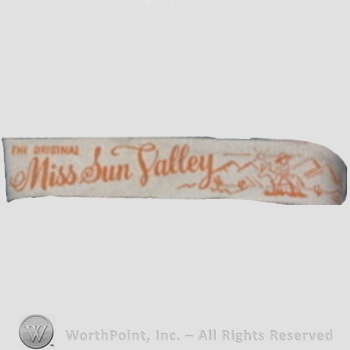 Clothing label : Miss Sun Valley.